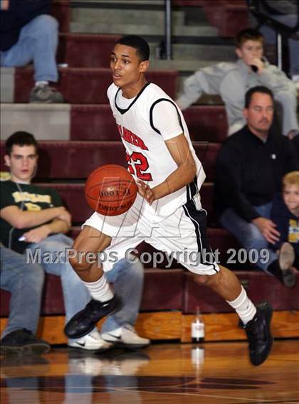 Thumbnail 1 in McKinney vs SA Wagner (Sherman Holiday Tournament) photogallery.