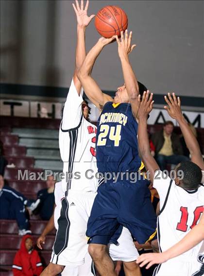 Thumbnail 1 in McKinney vs SA Wagner (Sherman Holiday Tournament) photogallery.