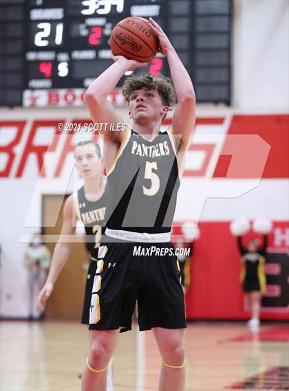 Thumbnail 3 in Miami Trace @ Logan Elm (OHSAA D2 Sectional Playoff) photogallery.