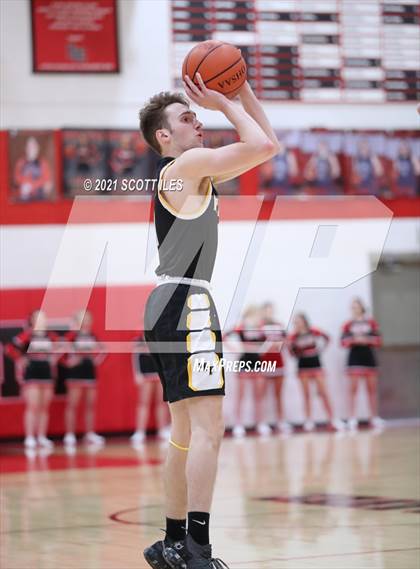 Thumbnail 3 in Miami Trace @ Logan Elm (OHSAA D2 Sectional Playoff) photogallery.