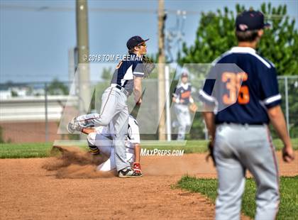 Thumbnail 2 in West vs. Olathe East (KSHSAA 6A Regionals #2) photogallery.