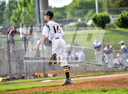 Thumbnail 3 in West vs. Olathe East (KSHSAA 6A Regionals #2) photogallery.