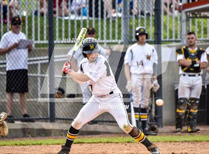 Thumbnail 3 in West vs. Olathe East (KSHSAA 6A Regionals #2) photogallery.
