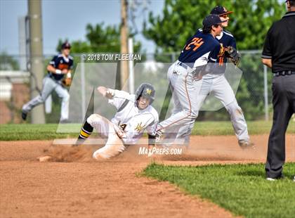 Thumbnail 3 in West vs. Olathe East (KSHSAA 6A Regionals #2) photogallery.