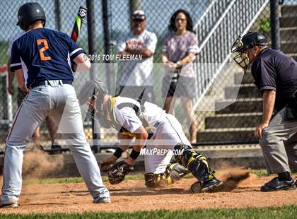 Thumbnail 1 in West vs. Olathe East (KSHSAA 6A Regionals #2) photogallery.
