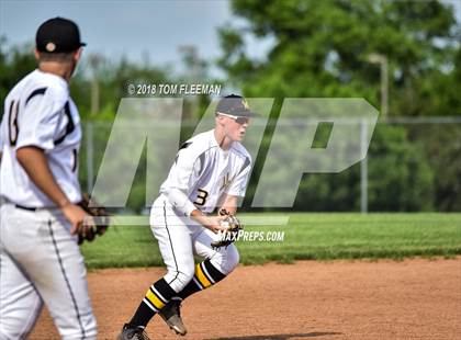 Thumbnail 2 in West vs. Olathe East (KSHSAA 6A Regionals #2) photogallery.