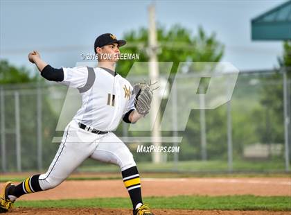 Thumbnail 3 in West vs. Olathe East (KSHSAA 6A Regionals #2) photogallery.