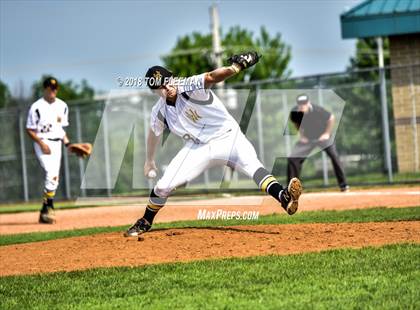 Thumbnail 3 in West vs. Olathe East (KSHSAA 6A Regionals #2) photogallery.