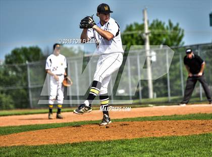 Thumbnail 1 in West vs. Olathe East (KSHSAA 6A Regionals #2) photogallery.