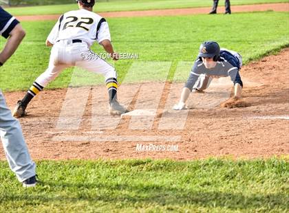 Thumbnail 1 in West vs. Olathe East (KSHSAA 6A Regionals #2) photogallery.