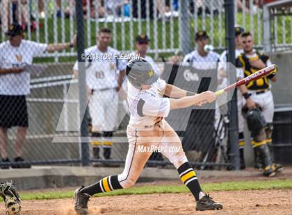 Thumbnail 1 in West vs. Olathe East (KSHSAA 6A Regionals #2) photogallery.
