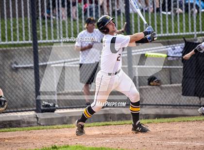 Thumbnail 2 in West vs. Olathe East (KSHSAA 6A Regionals #2) photogallery.