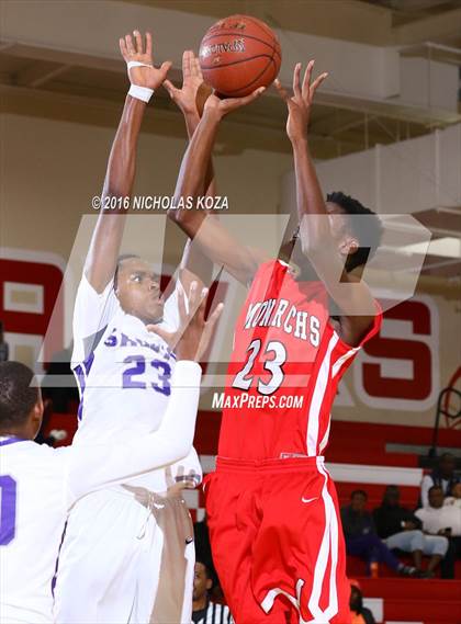 Thumbnail 3 in Morningside vs. St. Anthony (Pacific Shores Tournament) photogallery.