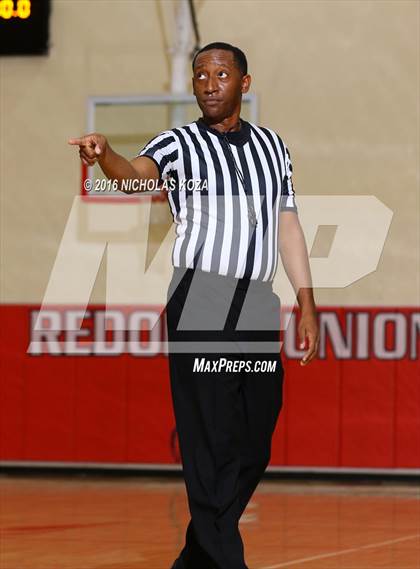 Thumbnail 1 in Morningside vs. St. Anthony (Pacific Shores Tournament) photogallery.