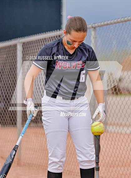 Thumbnail 3 in Desert Mountain @ Casteel photogallery.