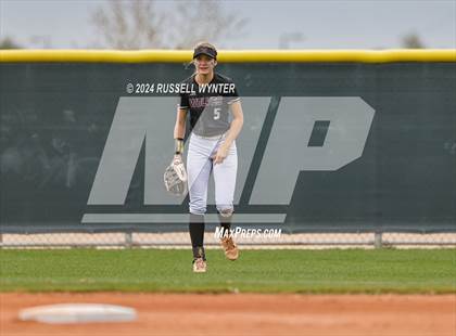 Thumbnail 3 in Desert Mountain @ Casteel photogallery.
