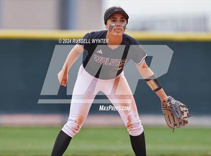 Thumbnail 3 in Desert Mountain @ Casteel photogallery.