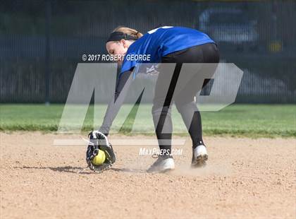 Thumbnail 2 in Oak Creek @ Muskego photogallery.