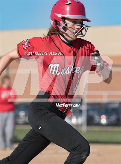 Thumbnail 3 in Oak Creek @ Muskego photogallery.
