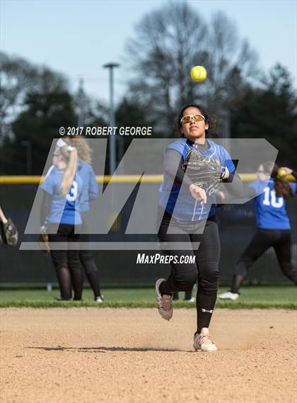 Thumbnail 3 in Oak Creek @ Muskego photogallery.
