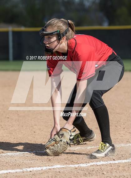 Thumbnail 1 in Oak Creek @ Muskego photogallery.