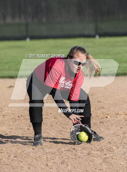 Thumbnail 1 in Oak Creek @ Muskego photogallery.