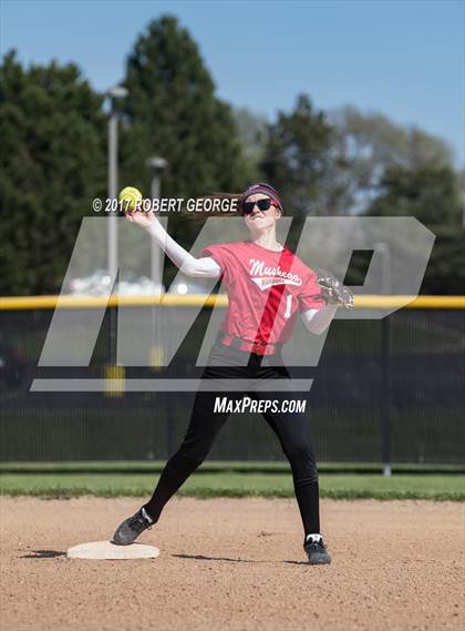 Thumbnail 1 in Oak Creek @ Muskego photogallery.