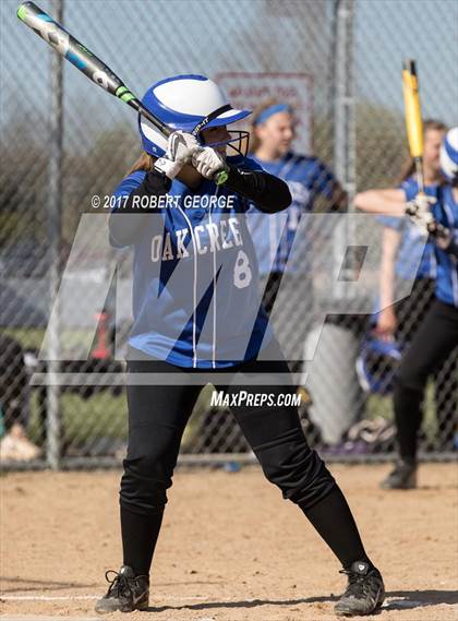 Thumbnail 3 in Oak Creek @ Muskego photogallery.