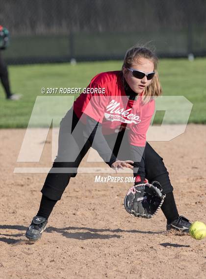 Thumbnail 3 in Oak Creek @ Muskego photogallery.