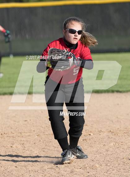 Thumbnail 2 in Oak Creek @ Muskego photogallery.