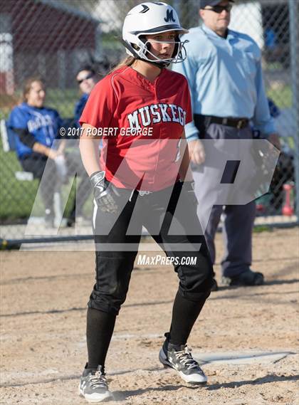 Thumbnail 2 in Oak Creek @ Muskego photogallery.