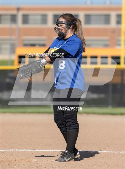 Thumbnail 1 in Oak Creek @ Muskego photogallery.