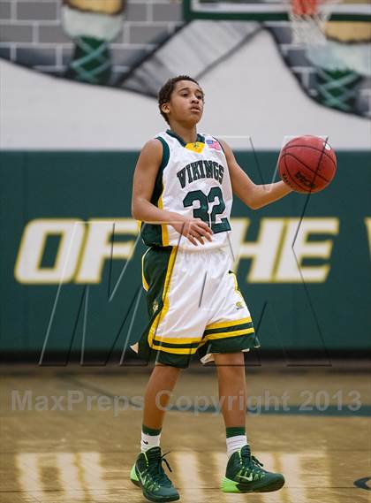 Thumbnail 1 in Park View @ Loudoun Valley photogallery.