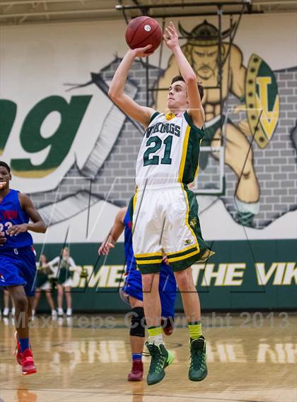 Thumbnail 1 in Park View @ Loudoun Valley photogallery.