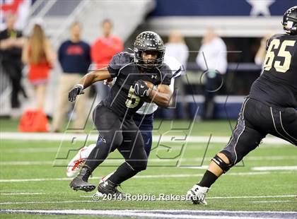 Thumbnail 2 in Boyd vs. Fossil Ridge (UIL 6A Division 2 Region 1 Bi-District)  photogallery.