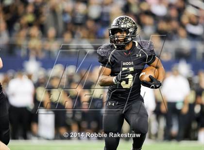 Thumbnail 3 in Boyd vs. Fossil Ridge (UIL 6A Division 2 Region 1 Bi-District)  photogallery.