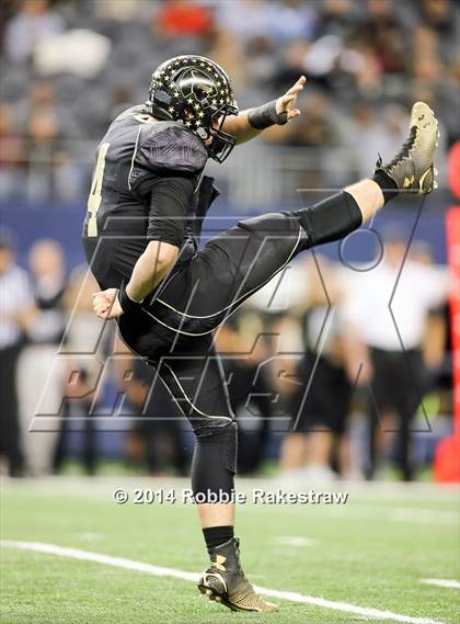 Thumbnail 3 in Boyd vs. Fossil Ridge (UIL 6A Division 2 Region 1 Bi-District)  photogallery.