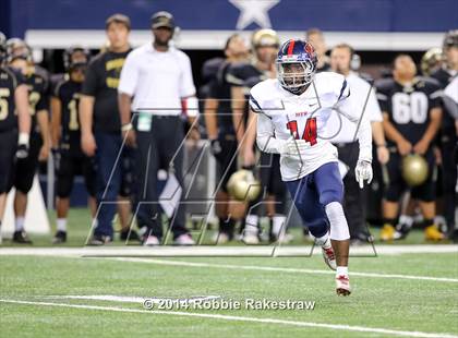 Thumbnail 3 in Boyd vs. Fossil Ridge (UIL 6A Division 2 Region 1 Bi-District)  photogallery.