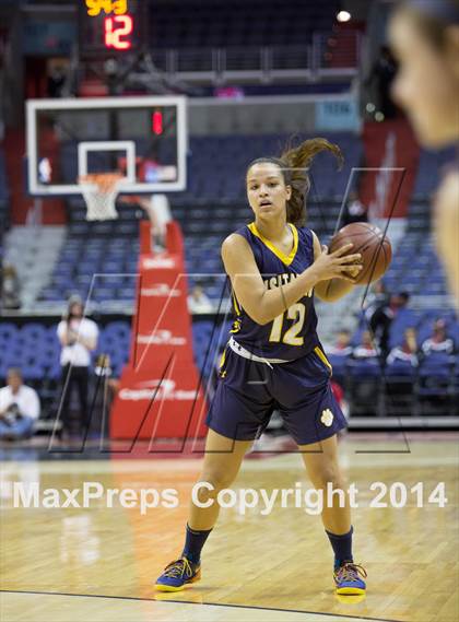 Thumbnail 2 in Georgetown Visitation Prep vs St. John's (DCSAA Final) photogallery.