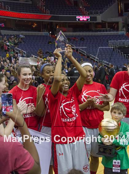 Thumbnail 2 in Georgetown Visitation Prep vs St. John's (DCSAA Final) photogallery.
