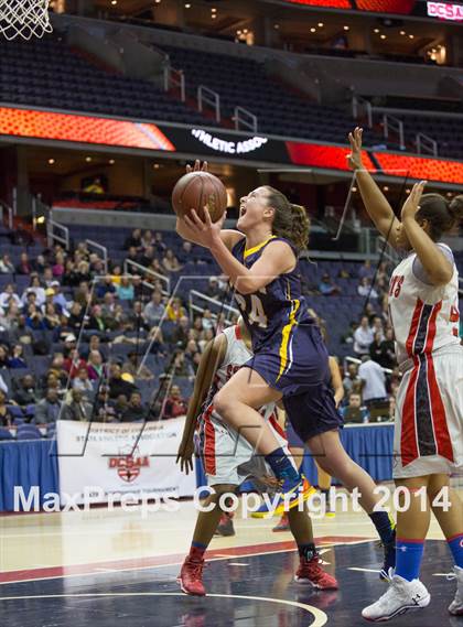 Thumbnail 3 in Georgetown Visitation Prep vs St. John's (DCSAA Final) photogallery.