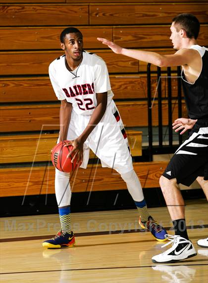 Thumbnail 2 in Rangeview vs. Rock Canyon (Ralston Roundup) photogallery.