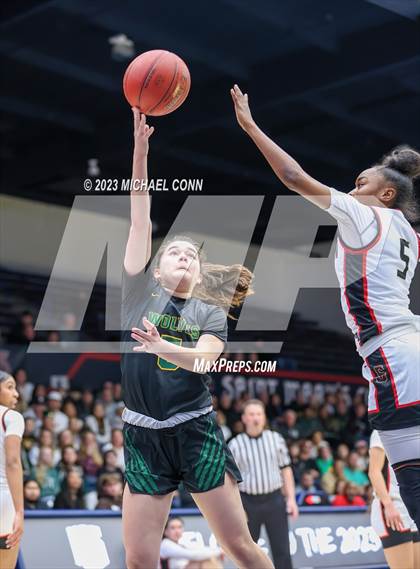 Thumbnail 3 in San Ramon Valley vs. Salesian College Preparatory (CIF NCS Open Division Final) photogallery.