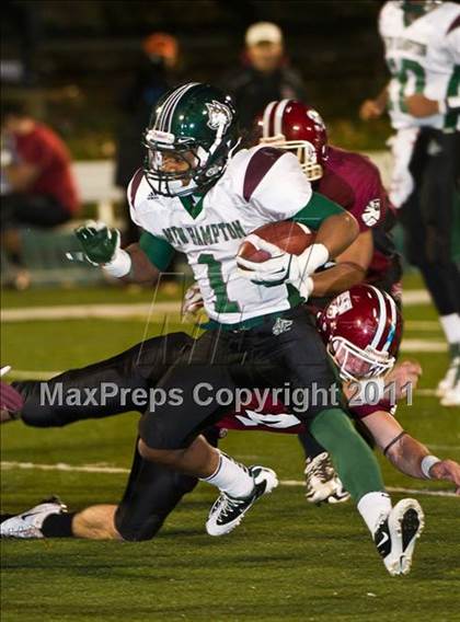 Thumbnail 2 in New Hampton vs. Governor's (Jack Etter Bowl) photogallery.