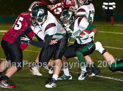 Thumbnail 2 in New Hampton vs. Governor's (Jack Etter Bowl) photogallery.