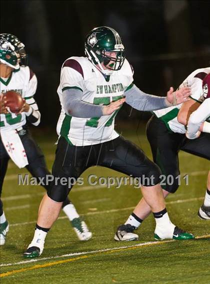 Thumbnail 2 in New Hampton vs. Governor's (Jack Etter Bowl) photogallery.