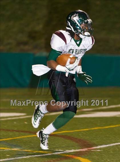 Thumbnail 1 in New Hampton vs. Governor's (Jack Etter Bowl) photogallery.