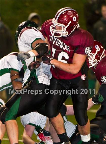 Thumbnail 1 in New Hampton vs. Governor's (Jack Etter Bowl) photogallery.