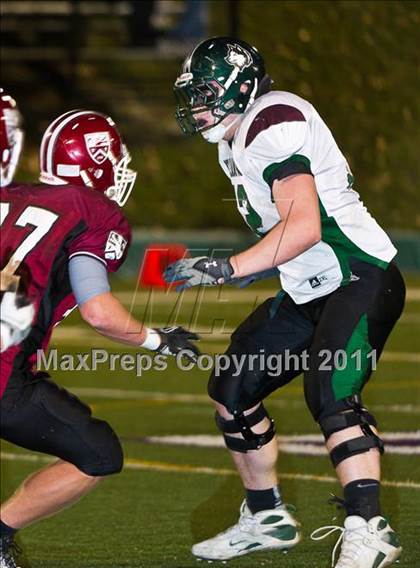 Thumbnail 2 in New Hampton vs. Governor's (Jack Etter Bowl) photogallery.