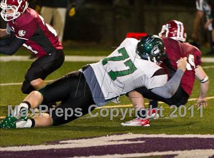 Thumbnail 3 in New Hampton vs. Governor's (Jack Etter Bowl) photogallery.